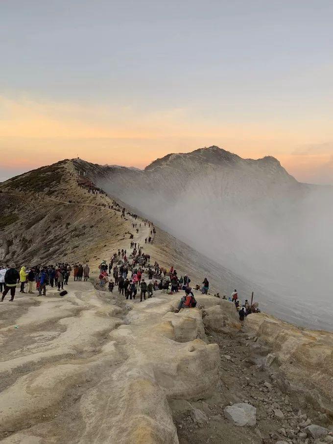 巴厘岛火山活动最新报道，影响概述